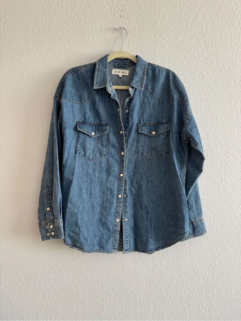 Alex Mill Santa Fe Denim Button-Up Shirt Western Cowgirl Blue size medium - Picture 1 of 7